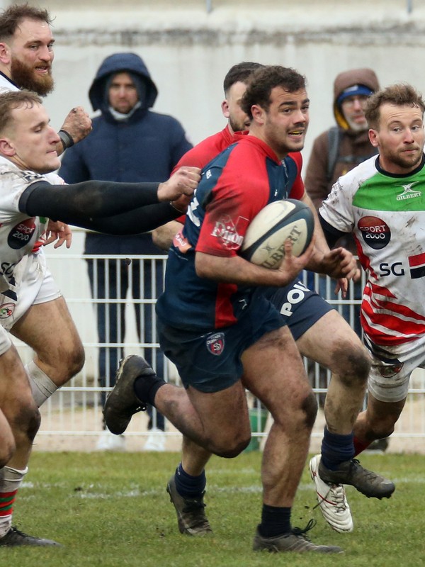 Action de jeu du Stade Dijonnais